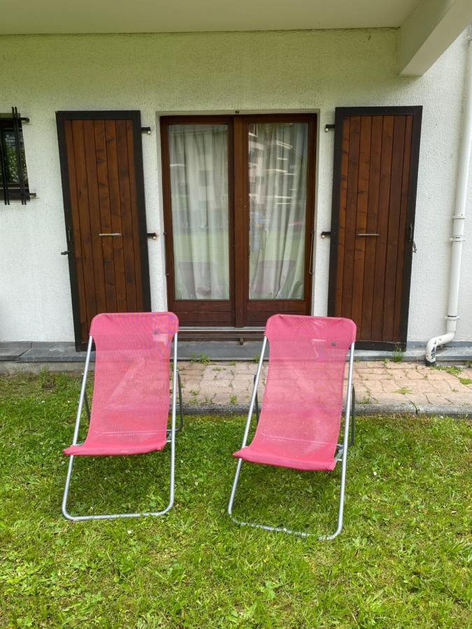 Appartement Style Chalet Avec Grande Terrasse Et Parking Prive Chamonix Exterior foto