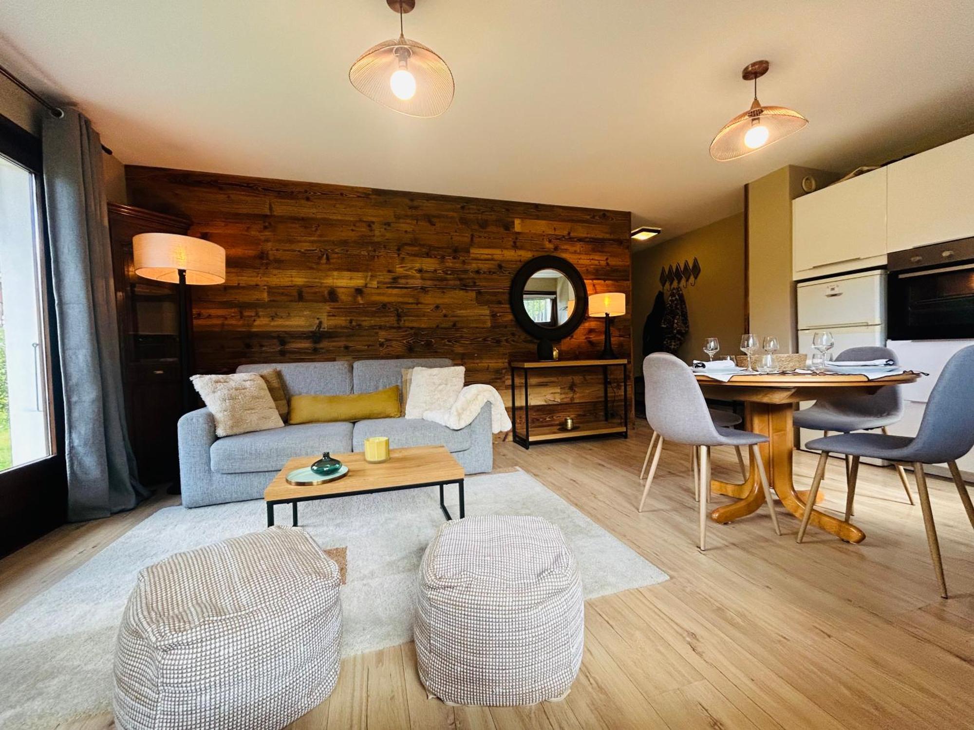 Appartement Style Chalet Avec Grande Terrasse Et Parking Prive Chamonix Exterior foto