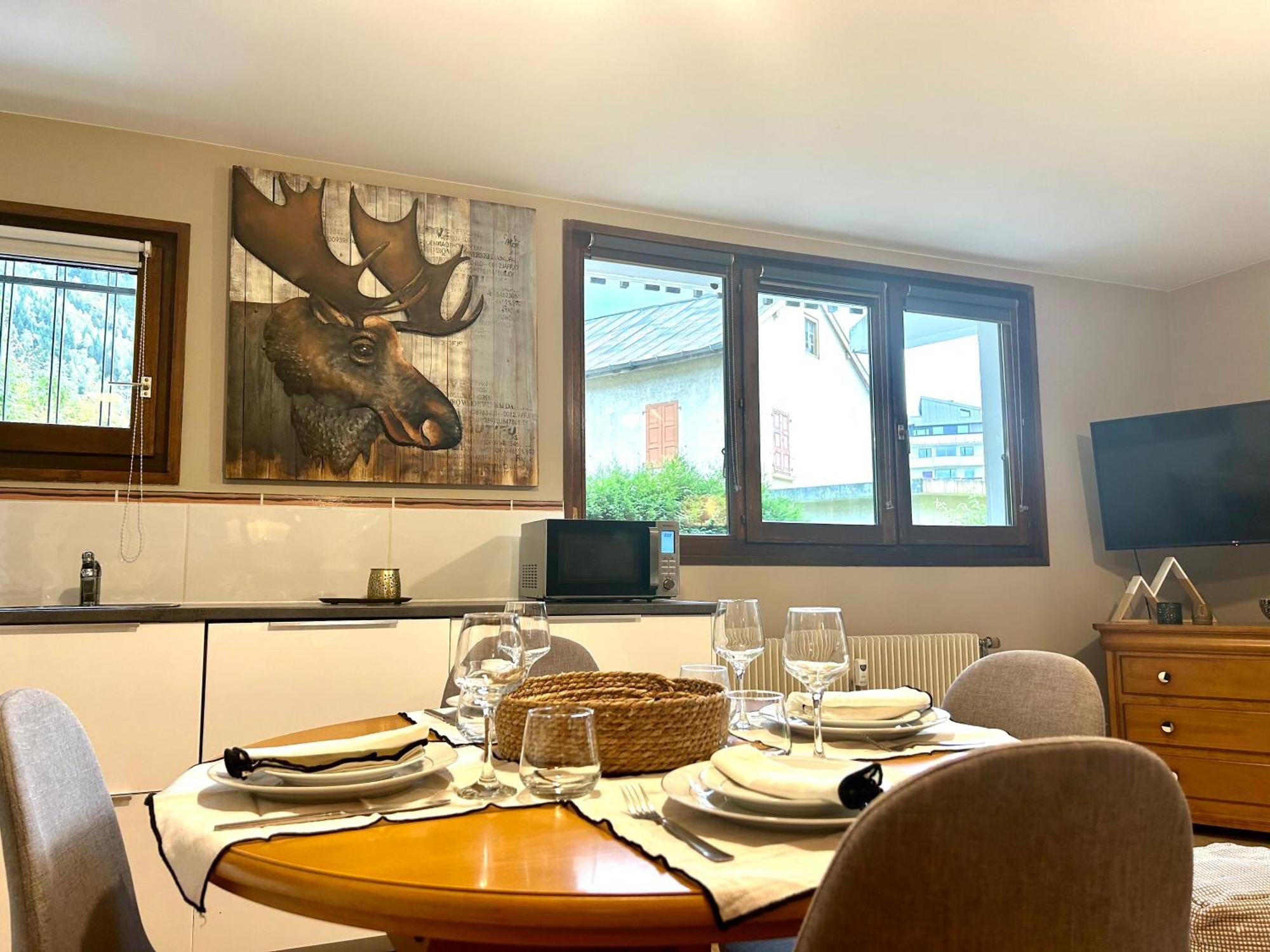 Appartement Style Chalet Avec Grande Terrasse Et Parking Prive Chamonix Exterior foto